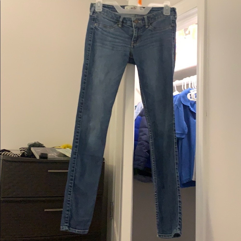 Hollister jeans